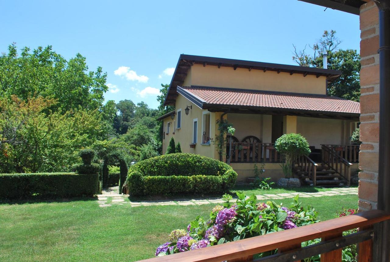 セッラ・サン・ブルーノ Agriturismo Rosetoヴィラ エクステリア 写真